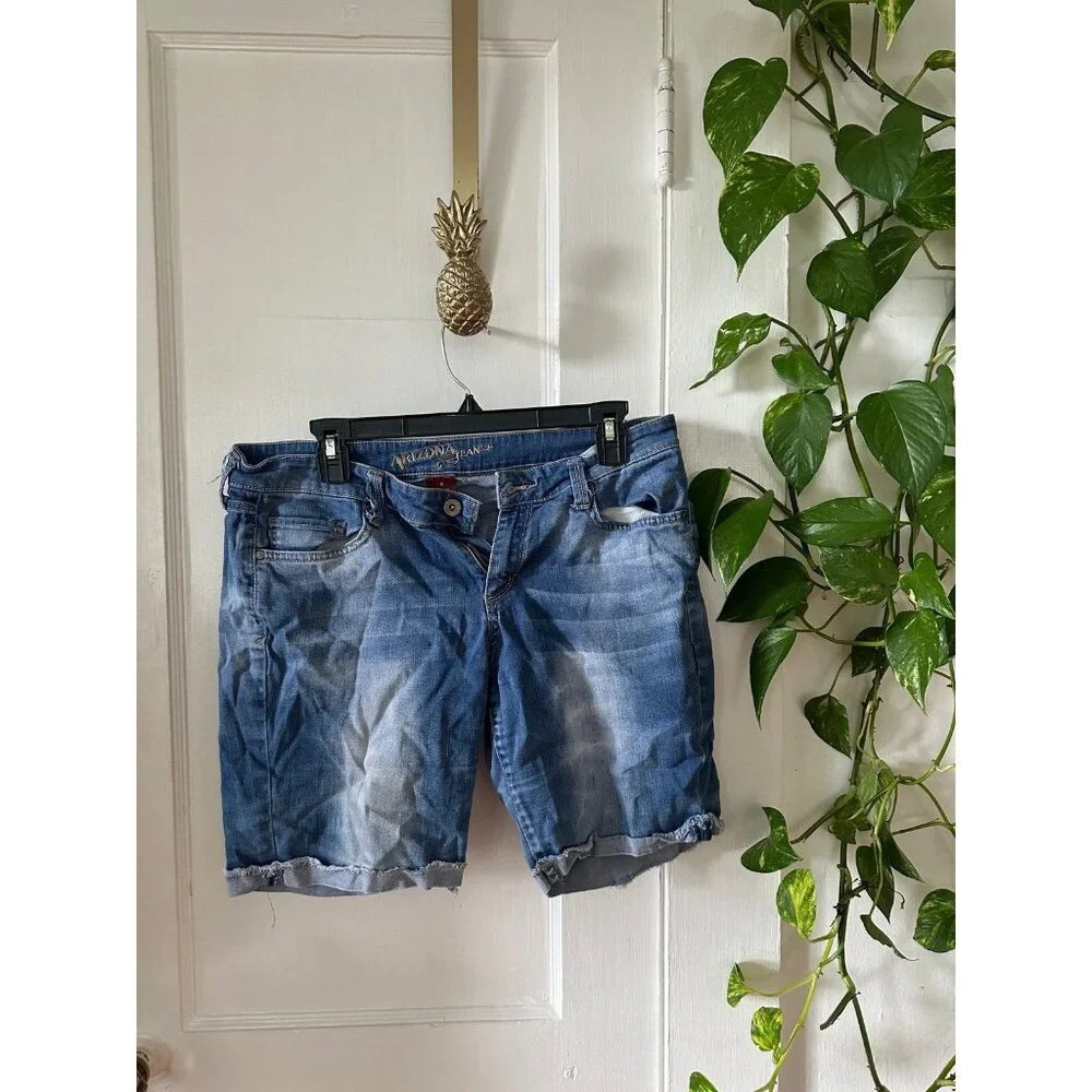 Arizona Jean shorts women’s size 11